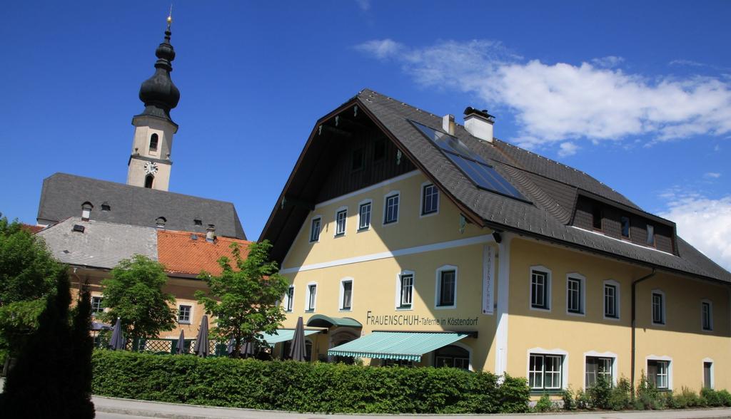 Taferne In Koestendorf - Ferienwohnung Monteurzimmer Neumarkt am Wallersee Kültér fotó